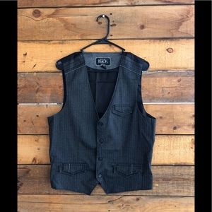 Buckle Black vest